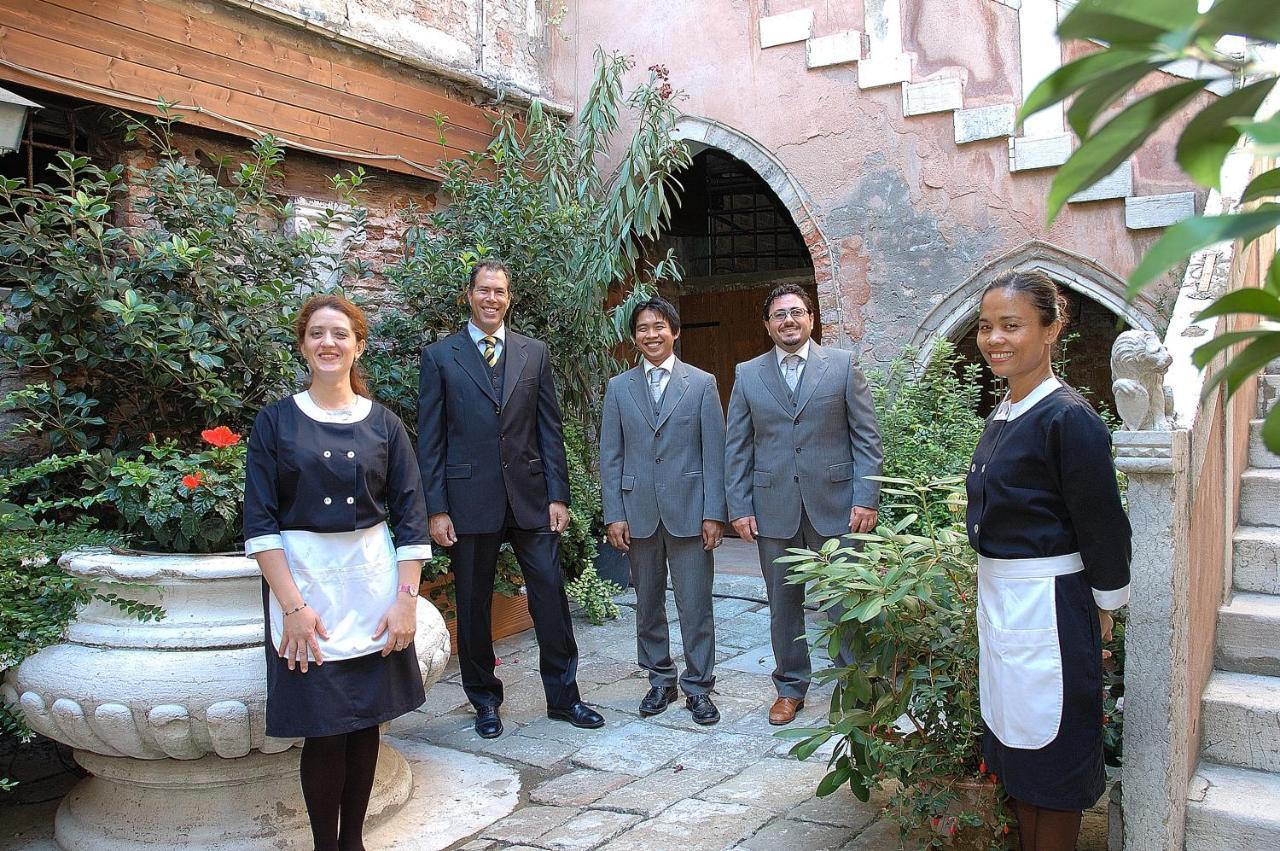 Palazzo Odoni Hotel Veneza Exterior foto